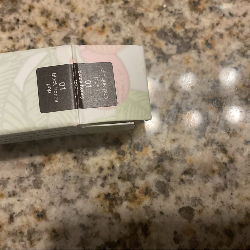 Clinique Pop Plush Creamy Lip Gloss - Rich Brown